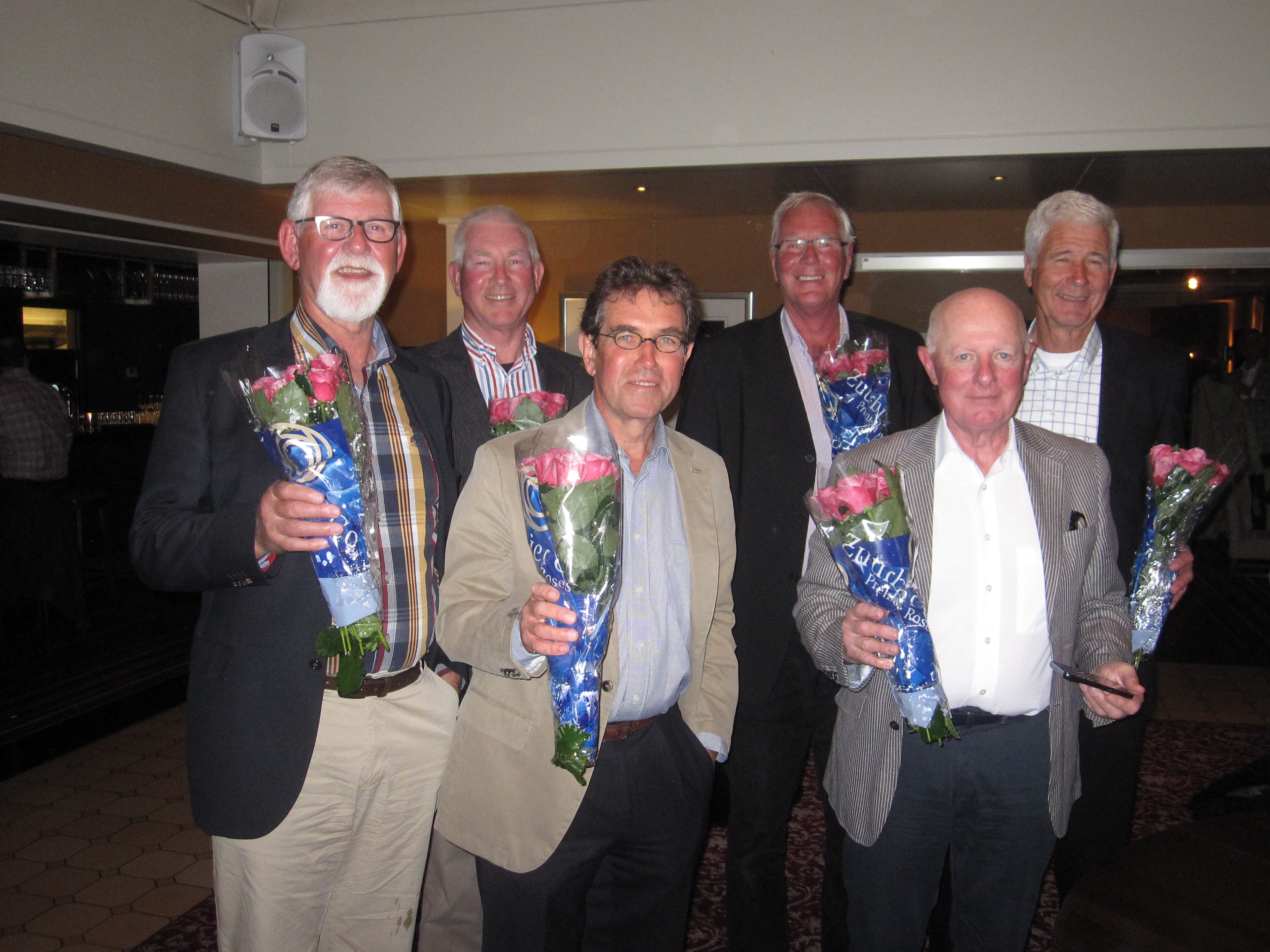 McBean met zijn team Landskampioen 2014 Heren Senioren Dubbelnegen