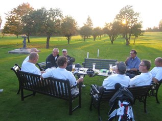 Golfaholics na afloop van dag 1